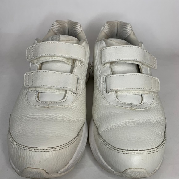 Brooks Addiction Walker Womens 9 B White Leather Comfort Walking Shoes - Picture 2 of 8